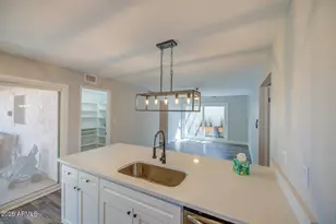 12243 S Chippewa Dr, Phoenix, AZ 85044 - Photo 11