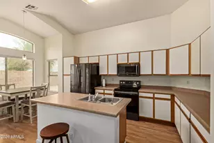 15863 W Jackson St, Goodyear, AZ 85338 - Photo 9