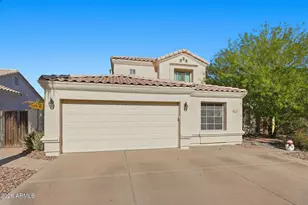 4418 E Graythorn St, Phoenix, AZ 85044 - Photo 3