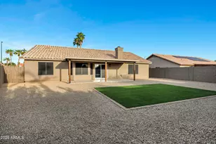 952 S Canal Dr, Gilbert, AZ 85296 - Photo 35