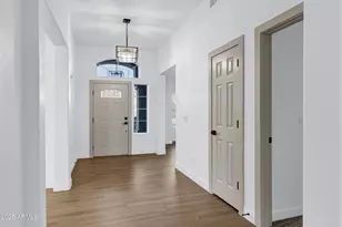 952 S Canal Dr, Gilbert, AZ 85296 - Photo 11