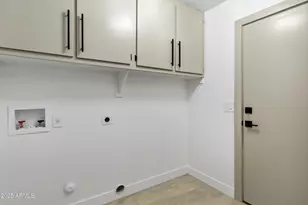 952 S Canal Dr, Gilbert, AZ 85296 - Photo 33