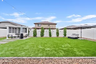 21842 E Stirrup Ct E, Queen Creek, AZ 85142 - Photo 29