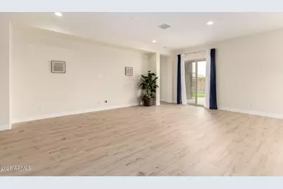 18453 W Elwood Street, Goodyear, AZ 85338 - Photo 3