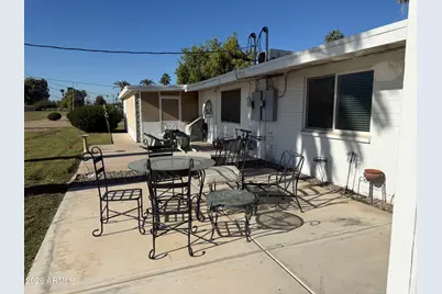 10345 W Oakmont Drive, Sun City, AZ 85351 - Photo 3