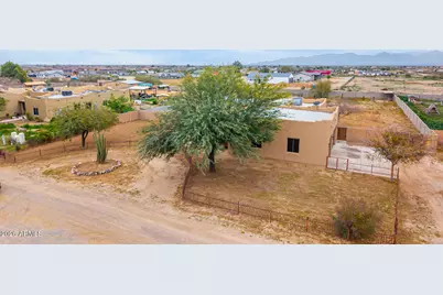 22629 W Baker Drive, Wittmann, AZ 85361 - Photo 33