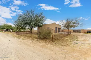 22629 W Baker Dr, Wittmann, AZ 85361 - Photo 3