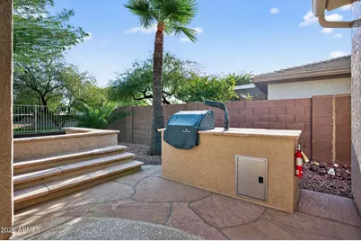 18651 N Summerbreeze Way, Surprise, AZ 85374 - Photo 29