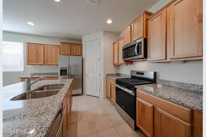 31973 N 134th Drive, Peoria, AZ 85383 - Photo 3