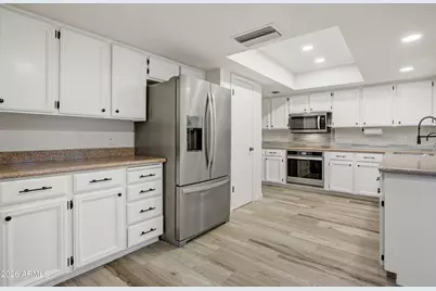 8019 E Via Costa Drive, Scottsdale, AZ 85258 - Photo 9