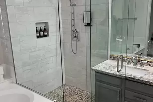 10367 E Wood Dr, Scottsdale, AZ 85260 - Photo 11