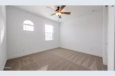 25172 N 75th Lane, Peoria, AZ 85383 - Photo 17