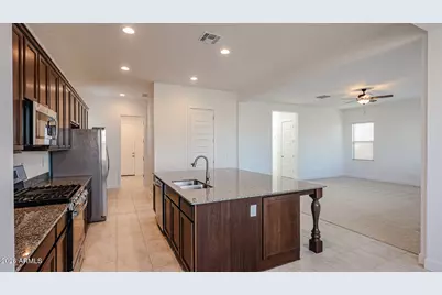 25172 N 75th Lane, Peoria, AZ 85383 - Photo 3