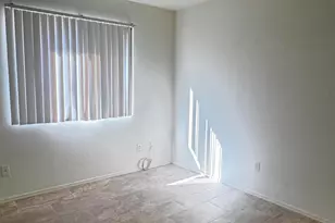 5986 W Kesler Ln W, Chandler, AZ 85226 - Photo 3