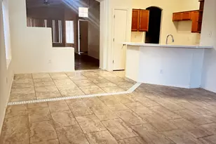 5986 W Kesler Ln W, Chandler, AZ 85226 - Photo 7