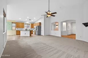 1518 E Fontana Dr, Casa Grande, AZ 85122 - Photo 9