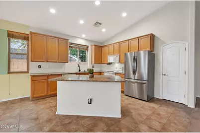 1518 E Fontana Drive, Casa Grande, AZ 85122 - Photo 13