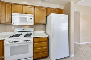 10030 W Indian School Rd, Phoenix, AZ 85037 - Photo 15
