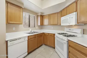 10030 W Indian School Rd, Phoenix, AZ 85037 - Photo 13