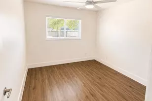 746 W Turney Ave, Phoenix, AZ 85013 - Photo 7