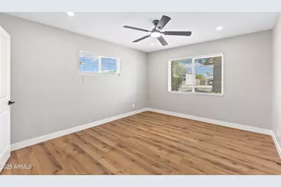 724 W Missouri Avenue, Phoenix, AZ 85013 - Photo 13