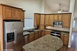 14246 S 43rd Pl, Phoenix, AZ 85044 - Photo 9