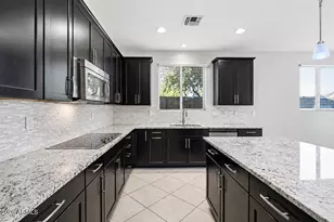 3038 W Lynne Ln, Phoenix, AZ 85041 - Photo 7