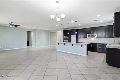 3038 W Lynne Lane, Phoenix, AZ 85041 - Photo 11