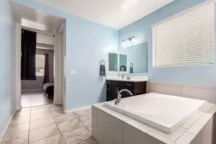 3038 W Lynne Ln, Phoenix, AZ 85041 - Photo 17