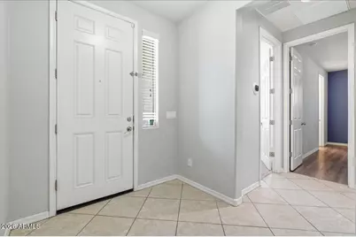 3038 W Lynne Lane, Phoenix, AZ 85041 - Photo 3