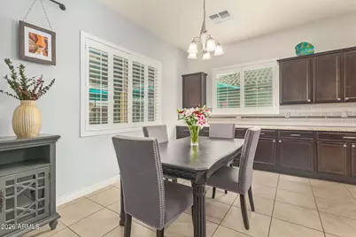 18584 W Kendall Street, Goodyear, AZ 85338 - Photo 9