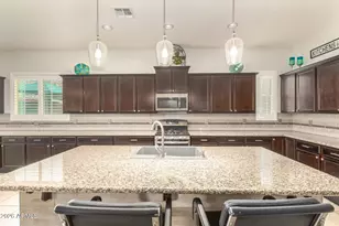 18584 W Kendall St, Goodyear, AZ 85338 - Photo 11