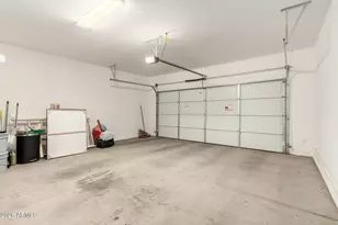 17657 W Buckhorn Trl, Surprise, AZ 85387 - Photo 11