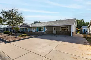 3627 E Emile Zola Ave, Phoenix, AZ 85032 - Photo 3