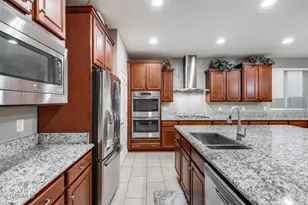 22070 N 97th Glen, Peoria, AZ 85383 - Photo 27