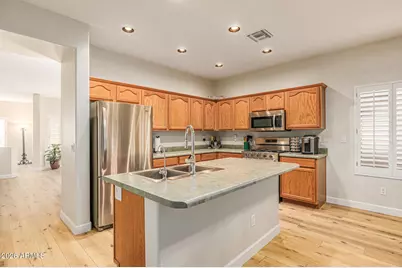 6618 W Honeysuckle Drive W, Phoenix, AZ 85083 - Photo 7