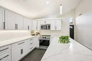 6560 E Saddleback St, Mesa, AZ 85215 - Photo 9