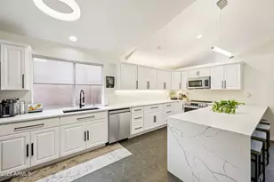 6560 E Saddleback St, Mesa, AZ 85215 - Photo 9