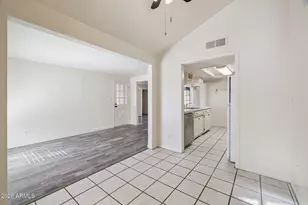 3734 W Sahuaro Dr, Phoenix, AZ 85029 - Photo 11