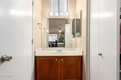 625 S Westwood Street #106, Mesa, AZ 85210 - Photo 7