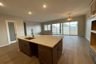 15763 W Mariposa Grande, Surprise, AZ 85387 - Photo 7