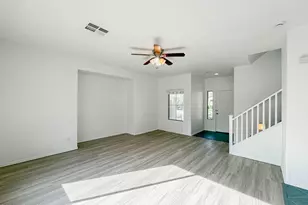 1009 E Iris Dr, Chandler, AZ 85286 - Photo 3