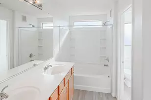 1009 E Iris Dr, Chandler, AZ 85286 - Photo 11