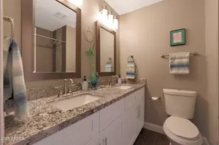 2237 E Nicolet Ave, Phoenix, AZ 85020 - Photo 37