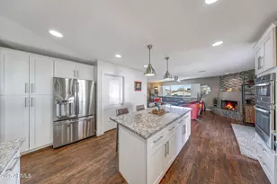 2237 E Nicolet Ave, Phoenix, AZ 85020 - Photo 19