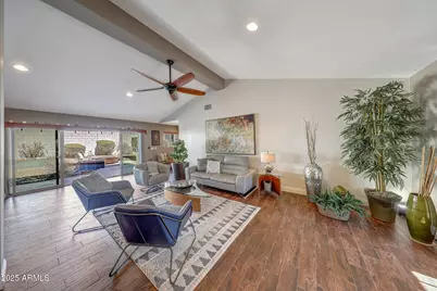 2237 E Nicolet Avenue, Phoenix, AZ 85020 - Photo 13