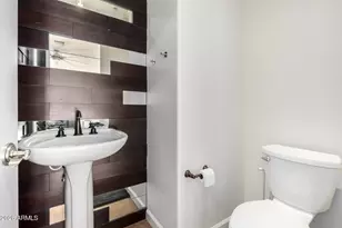 7275 N Scottsdale Rd, Paradise Valley, AZ 85253 - Photo 21