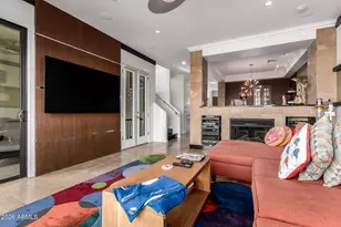 7275 N Scottsdale Rd, Paradise Valley, AZ 85253 - Photo 9