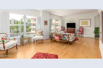 2201 N Central Avenue #3D, Phoenix, AZ 85004 - Photo 3