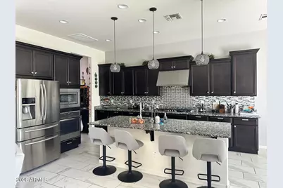 1083 E Holland Park Drive, Gilbert, AZ 85297 - Photo 1